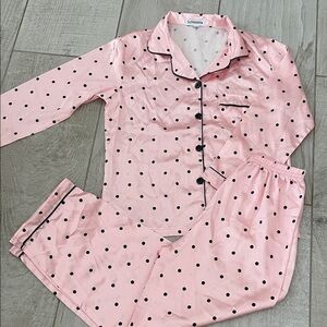 Amazon Pink and Black Polka Dot Kids Pajama Set
